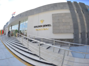 Golden jewel hotel