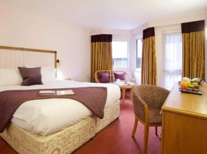 Marwell Hotel Winchester South