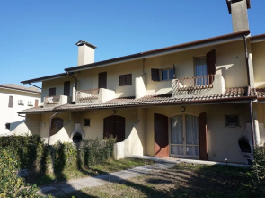 Charming Villa in the Heart of Porto S Margherita