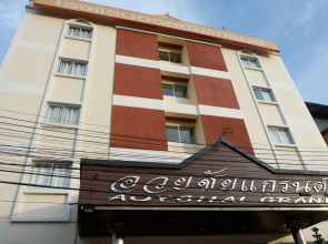 Auychai Grand Hotel