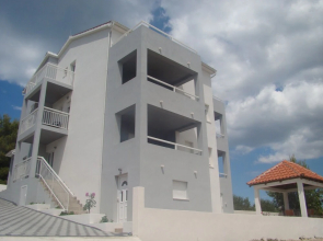 Villa With 6 Bedrooms in Ražanj, With Wonderful sea View, Private Pool