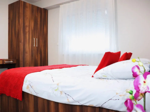 Foxxy Apartments