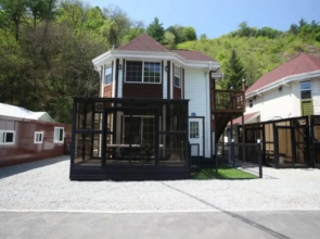 Chuncheon Pet Island Pension