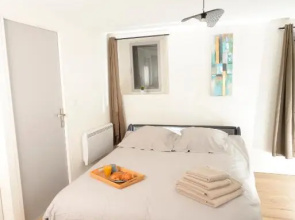 Dominici 3 - CahorsCityStay-Parking WIFI NETFLIX