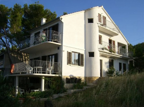 Sea view one bedroom apartment in Betina