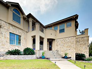 8413 Leander - 4 Br Home
