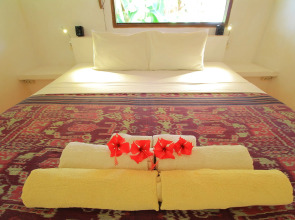 Adeng-Adeng Bungalows