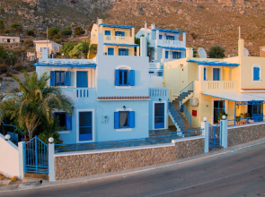 Maria's Apartments