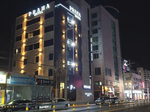 Praha Hotel
