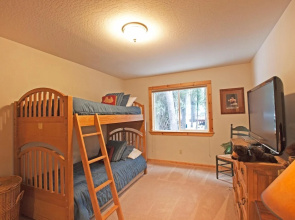 The Chalet Lani Home 799 3 Bedrooms 2 Bathrooms Home