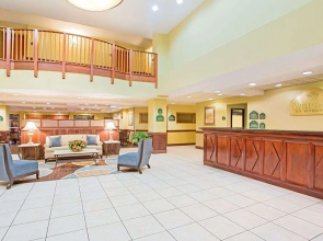 Holiday Inn Express & Suites - Mobile - I-65, an IHG Hotel