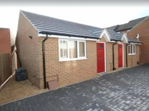 Impeccable 1-bed Apartment in Town Centre Luton
