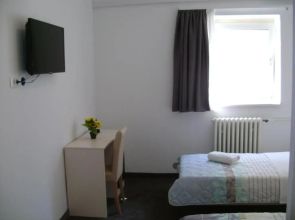 Guesthouse Nice room