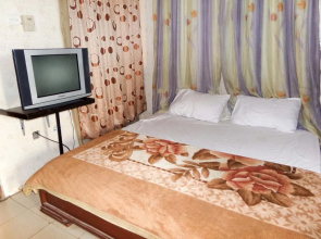Dansaky Hotels & Suites