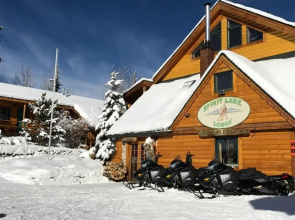 Spirit Lake Lodge