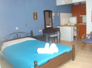Kouvaras Apartments