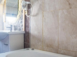 Emirtimes Hotel Kadikoy