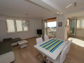 Apartment Mara