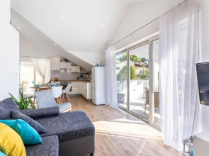 Awesome Apartment in Milna With 2 Bedrooms and Wifi