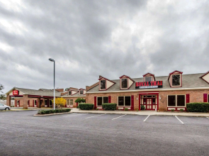 Econo Lodge Inn & Suites Enterprise