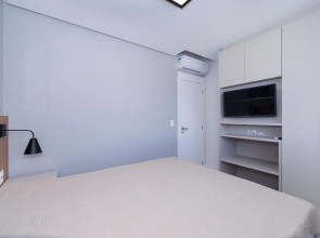 Adra 205 - Apartamento no centro de Bombinhas - Rooftop com piscina e academia - À poucos metros da praia