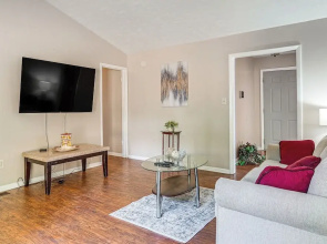 5 Mi to Fort Bragg: Family Gem Near Parks & Trails