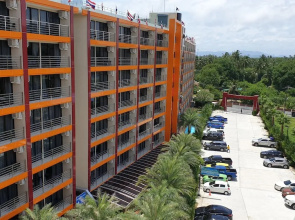 1 Bedroom Apartment with Stunning Views