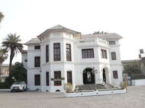 Aranya Boutique Hotel