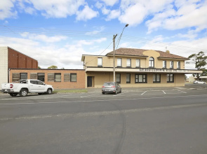 Grand Central Accommodation B&B Cobden