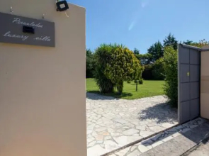 Peroulades Luxury Villa