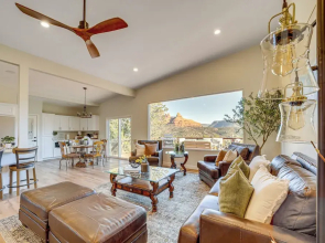 < 1 Mi to Shops: Uptown Sedona Home w/ Hot Tub!