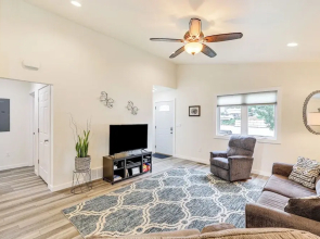 Newly Built Rapid City Retreat ~ 1 Mi to Dtwn