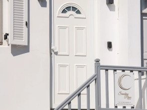 Hosting Moments Mykonos Town Apartment