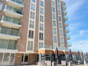 Beachside Stay With Views