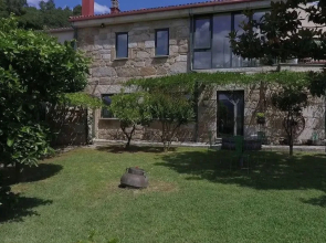 Casas Rurales A Chairiña Y A Revolta