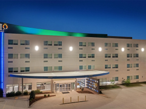 GLō Best Western Tulsa East Route 66