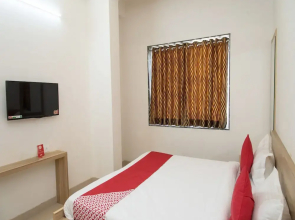 OYO 14110 Home Modern Stay Airport Road