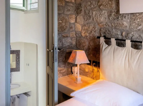Seaview Villa Galanos at Kalafatis Beach