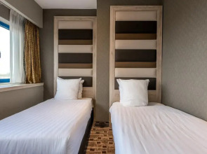 XO Hotels Blue Tower