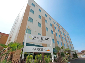Amistad Hotel