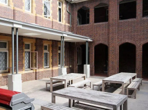 Kozyguru | Cozy Comfy APT Near Sydney Airport & CBD