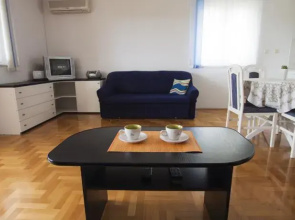 Apartment Mornar