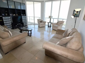 Amazing 4 Bedrooms, 5 Bath + Den Penthouse At La Perla