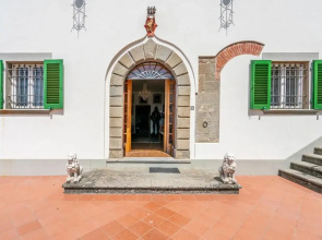 Amazing Home in Pescia With 3 Bedrooms, Jacuzzi and Wifi