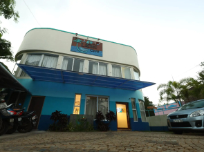 Lamel Cove Beach Resort