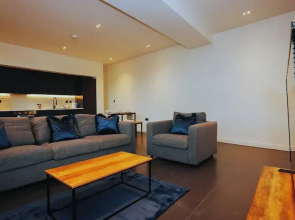 The Nichols Building Spacious 3-bedroom Apartment