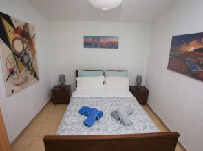 Giorgos Apartment near Airport Athens