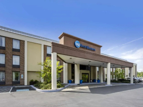 Capital Plaza Inn & Suites Harrisburg