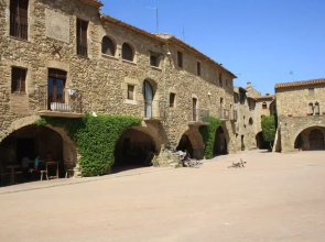 Cal Nou 9 - Gastro & Rural Rooms - Adults Only