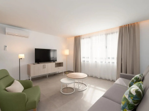 Ereza Suites